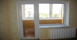 Ремонт балконной двери Аксай, цена от 989 руб.